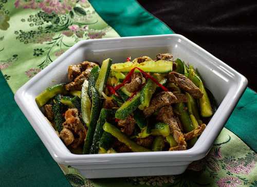 Салаты с соевым соусом