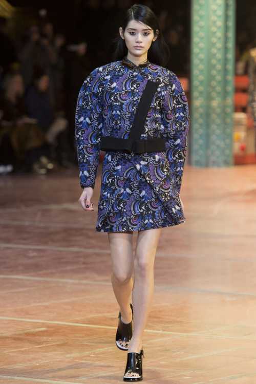 Синтез тенденции в одежде от Кензо