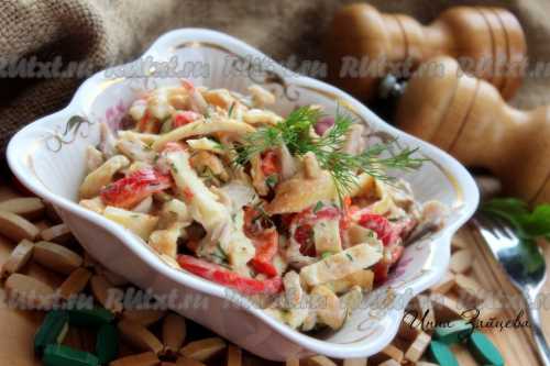 Салат из болгарского перца с курицей