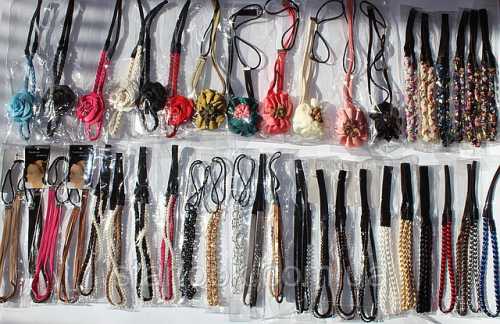 Если вы обладательница ровных волос, необходимо завить их