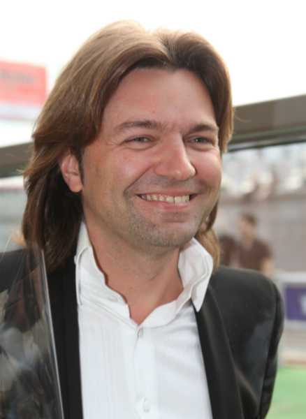 Кроме того, Дмитрий пишет музыку к фильмам, ездит в туры, снимает клипы и продюсирует молодых исполнителей