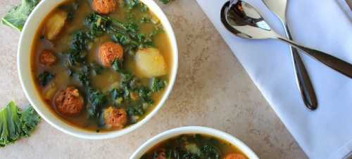 Картофельный суп с шампиньонами, курицей, вермишелью, рисом и фрикадельками