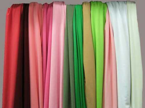 Моделирование корсета лёгкое, к тому же его можно будет украсить различными декоративными элементамиутягивающий отличный вариант для невест, у которых хорошая фигура, но при этом имеющая место для коррекции визуально утончить талию, сделать грудь больше и привлекательнее