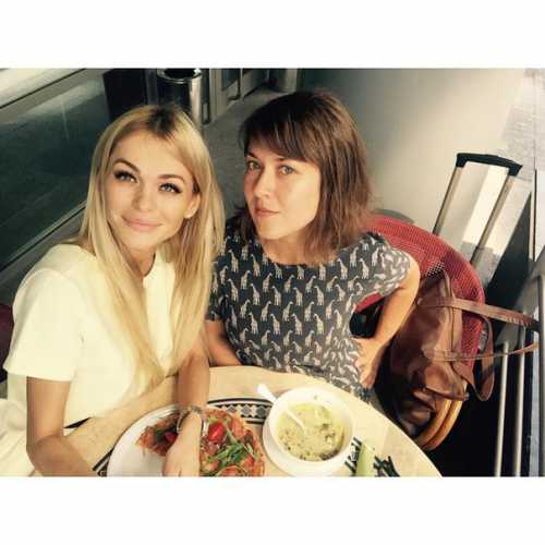 Мы с сестрой обе на одно лицо