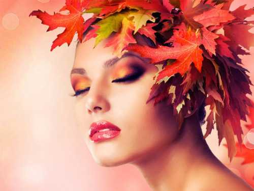 Стоит выбирать универсальный маникюр, который будет смотреться уместно к любому внешнему виду и любому стилю в одежде