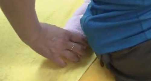 За это время вы можете наблюдать следующий эффект расслабление мышц спины вытягивание позвоночника промежутки между позвонками увеличиваются, и вы прибавляете в росте выпрямляется осанка улучшается работа внутренних органов уменьшение талии до см