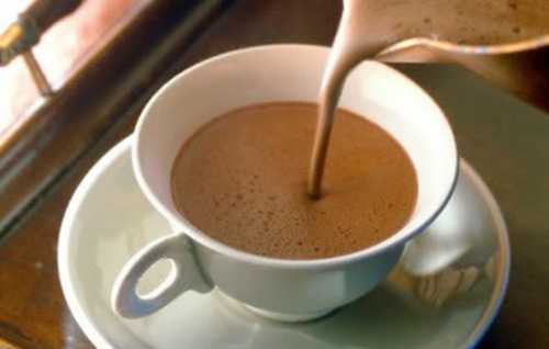 Можно попробовать выполнить маску с маслом какао и определиться для себя, нравится или нет данный продукт, устраивают ли вас его свойства и результат от применения , Натуральное масло из плодов какао имеет хорошую степень очистки, не содержит дополнительных примесей и парфюмиро ванных добавок