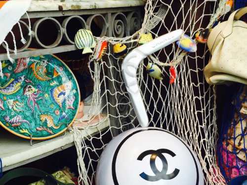 В частности, декларации заместителя начальника