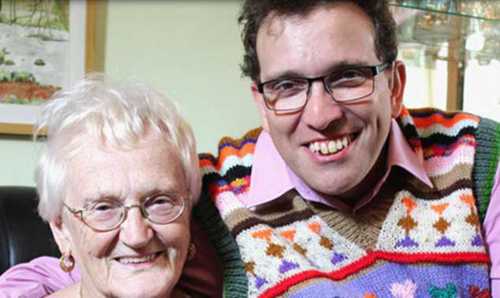 Ведь возраст счастьюне помеха