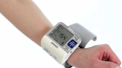 Поверьте, в настоящее время технологии настолько усовершенствовались и стандартизирова лись, что вы можете смело покупать тонометр любой фирмы, не обращая внимание на фирму производителя