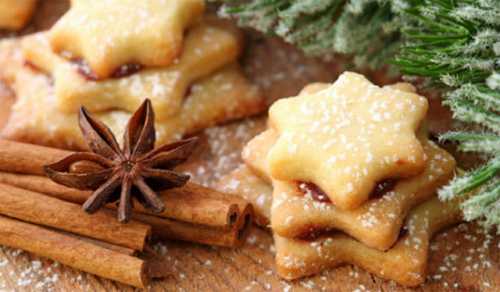 Украшение имбирного печенья готовится таким образом