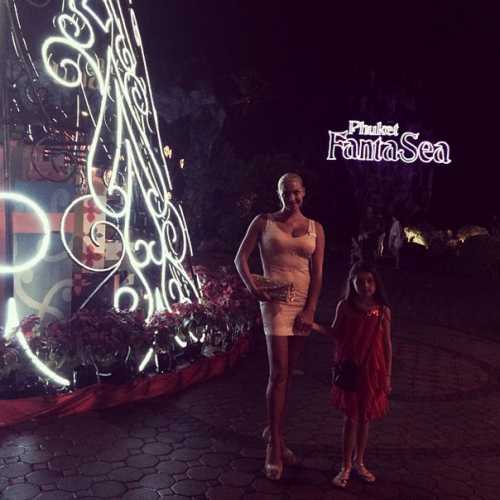 А сейчас я хочу семью