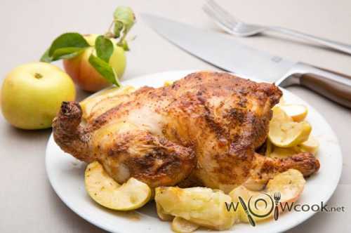 При отсутствии специальных ножниц все это удастся проделать ножом с длинным лезвием