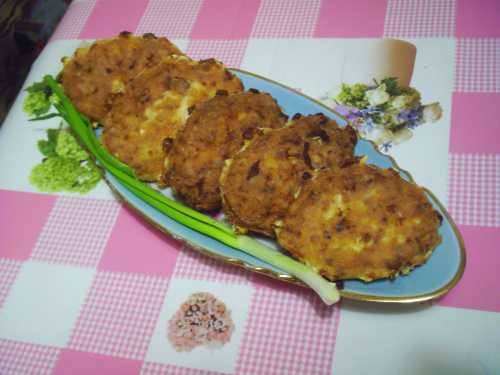 По сути данный рецепт мало чем отличается от жарки на сковороде