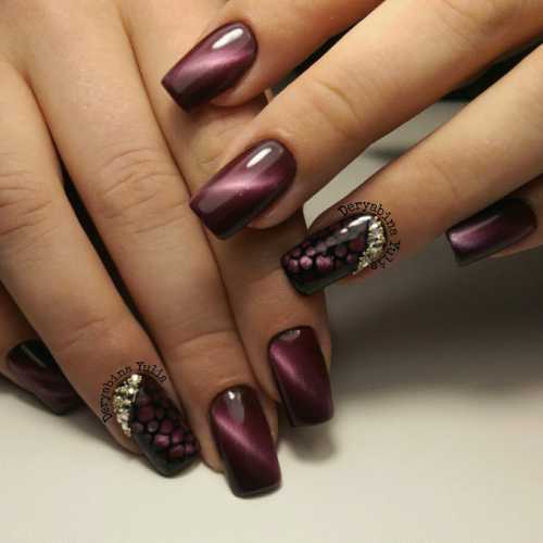 Красивый дизайн ногтей кошачий глаз