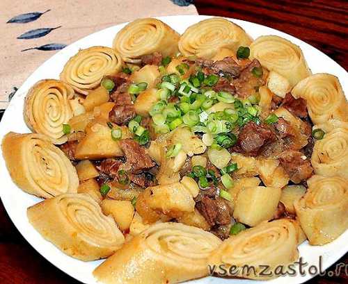 Штрудели с картошкой и мясом