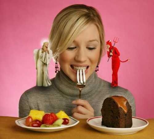 Кроме того, отвары и настои кипрея обладают вяжущими, противовоспалительными, обволакивающими, потогонными и антибактериальными свойствами