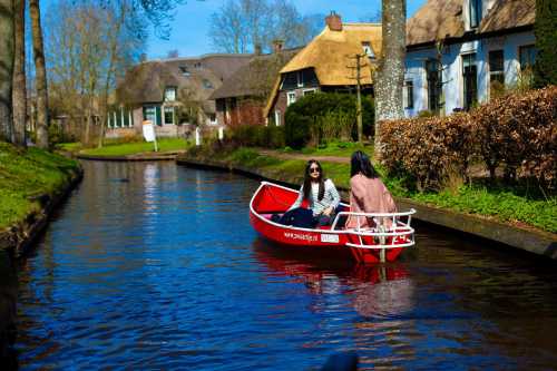Фрунзе, посетить старинные дворянские усадьбы