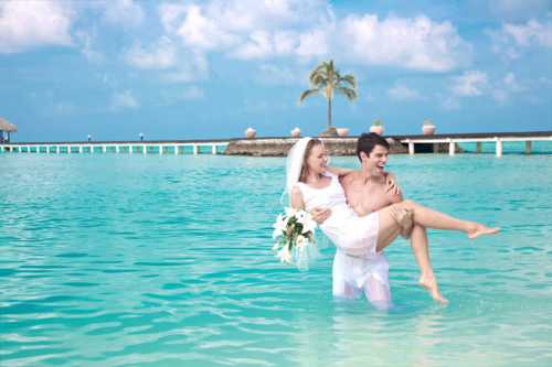 Свадьба в этой стране это хорошая еда, музыка, удивительные места для фотосессий и, конечно же, незабываемые впечатления