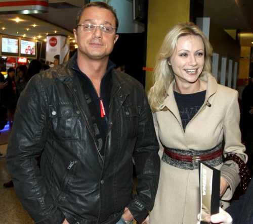 Мария Миронова замечена с бывшим мужем