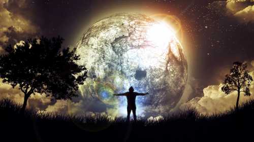 В ваши двери стучится всадник на белом коне