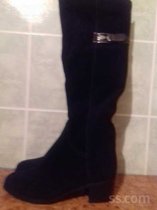 С высокими голенищами властность, высокомерие, доминирующая роль в отношениях длительные, хлопотные хождения по делам