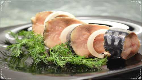 Рецепты из скумбрии с майонезом: секреты выбора