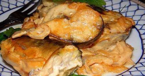 Мариновать скумбрию в лимонном маринаде нужно минут в зависимости от размера подготовленных жарке на углях кусков