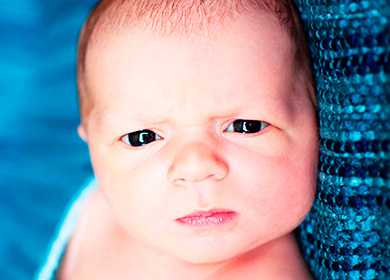 Некоторые мамы наблюдают изменение радужки своего новорождённого малютки даже в течение дня