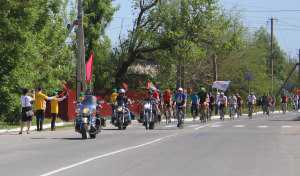 Молодых исполнителей и