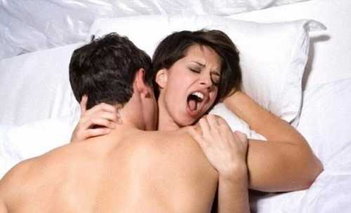 Многие женщины заботятся больше о том, чтобы партнер получал удовлетворение, а о себе забывают