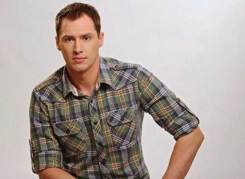 Поэтому девушка решила вернуть себе доброе имя через суд и развязала информационную войну