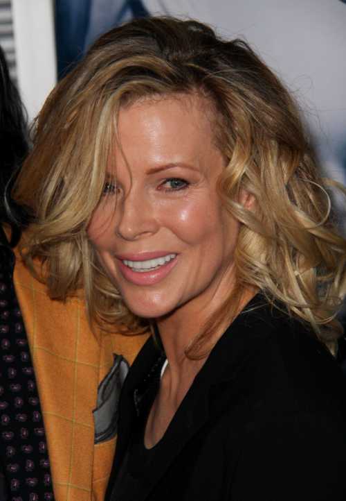 Ким Бейсингер вышла замуж