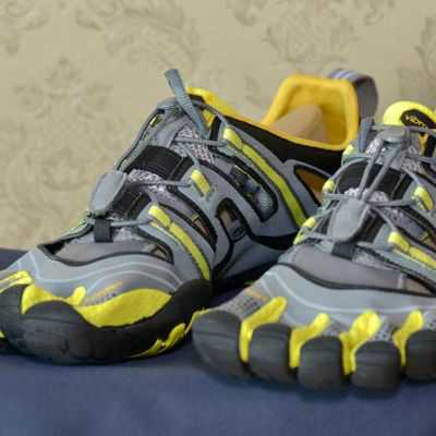 Непродуваемая и непромокаемая куртка