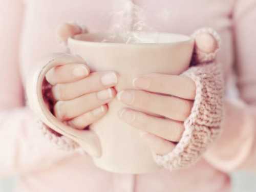 Особенности ухода за ногтями и кожей в зимнее время