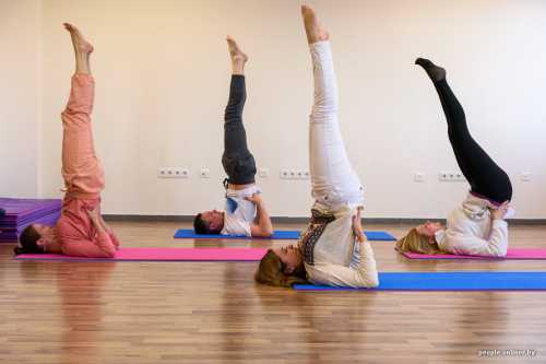 С чего начинать первые занятия йогой